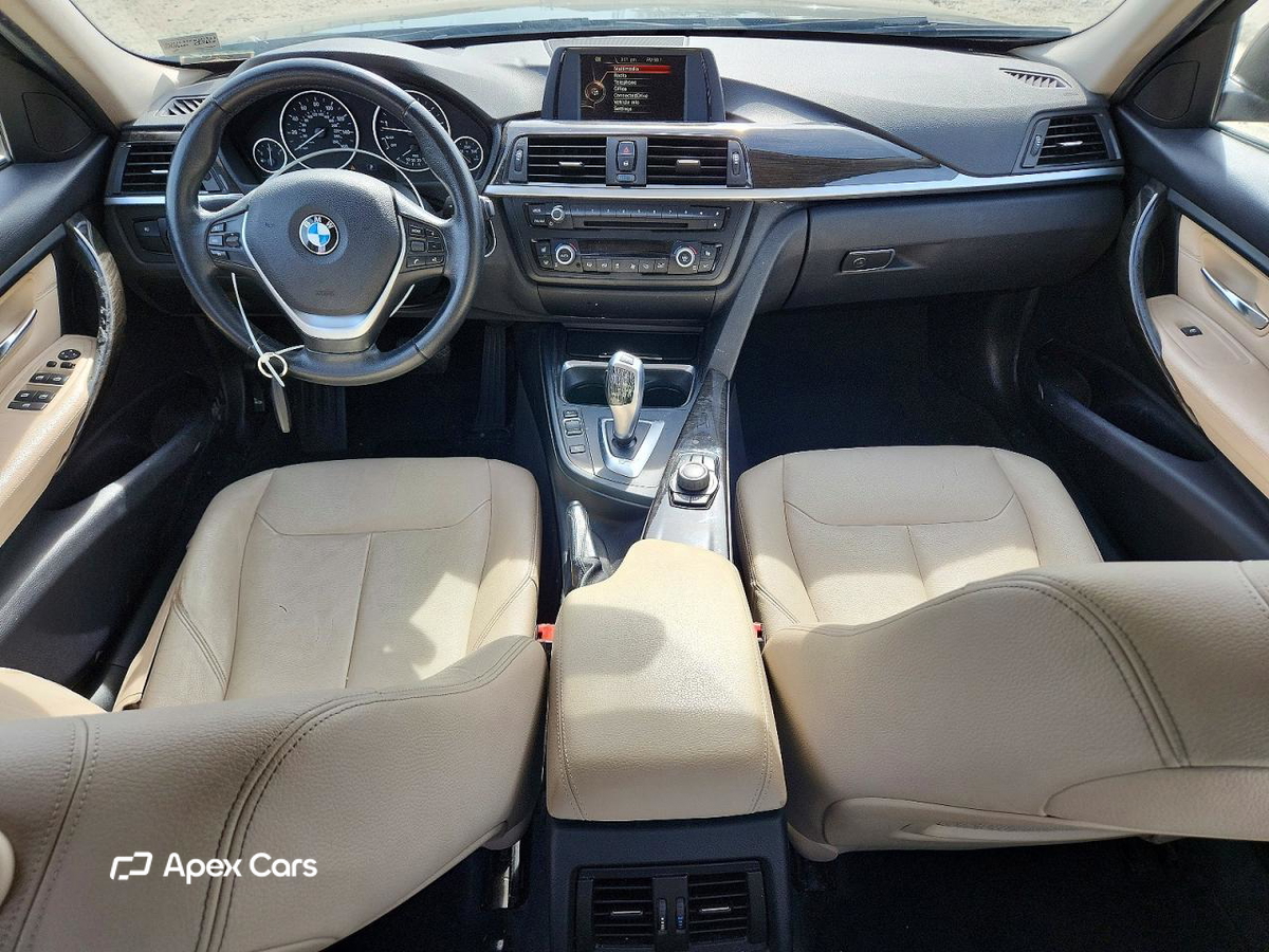 BMW Series 3 2015