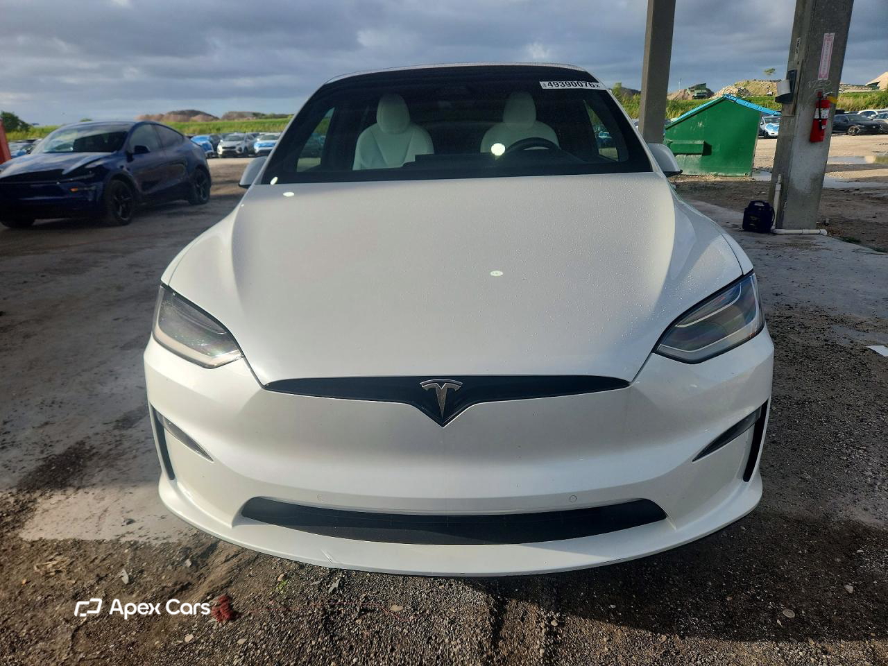 Tesla Model X 2022