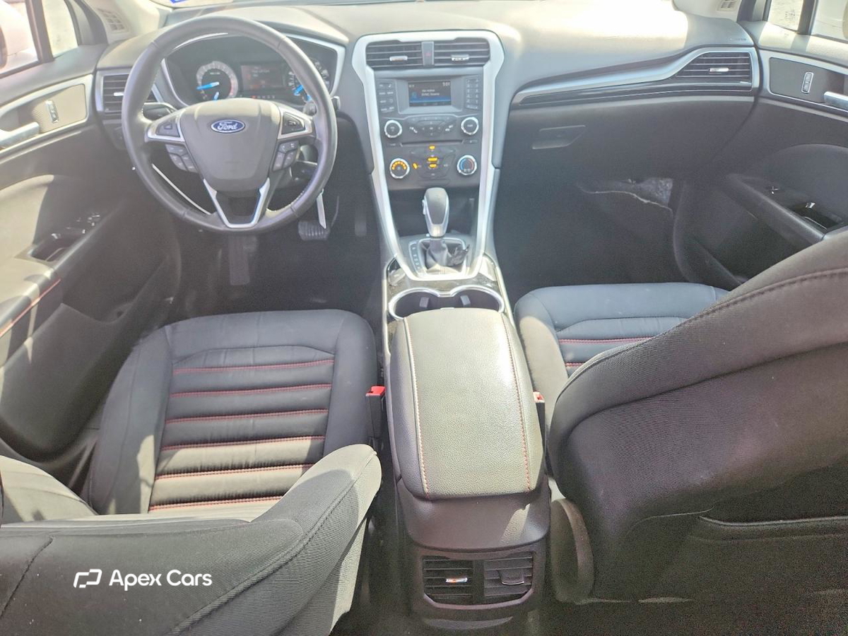 Ford Fusion 2016