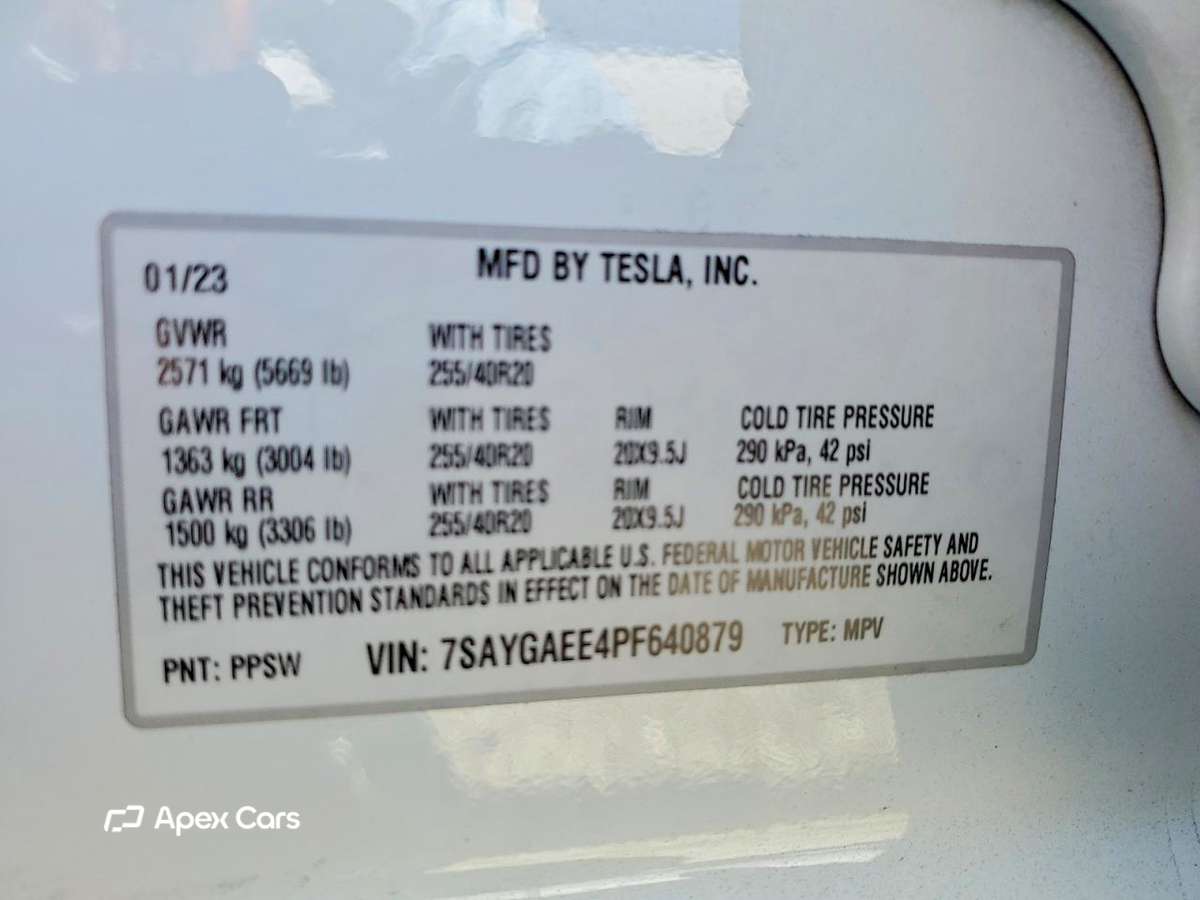 Tesla Model Y 2023