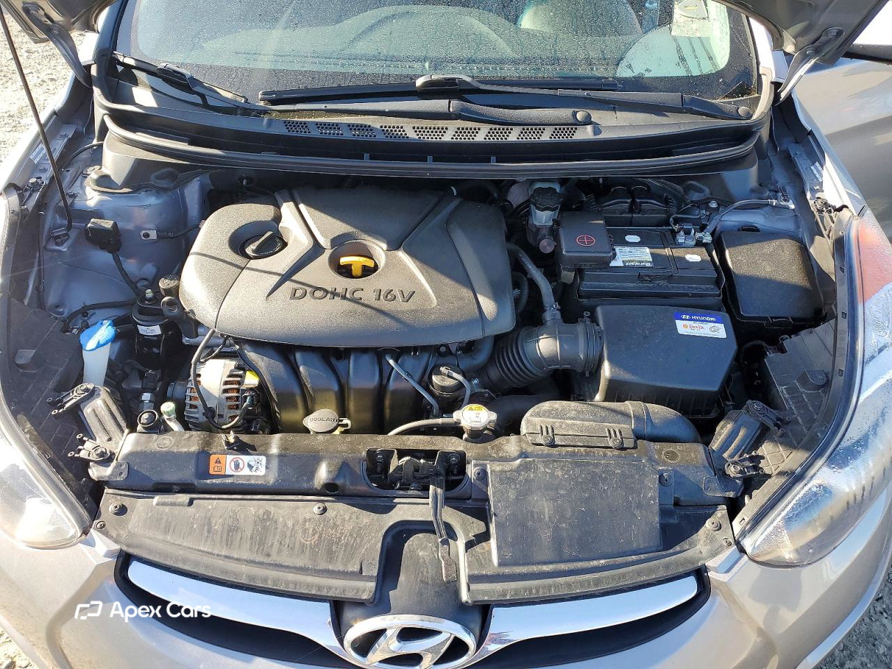 Hyundai Elantra 2012