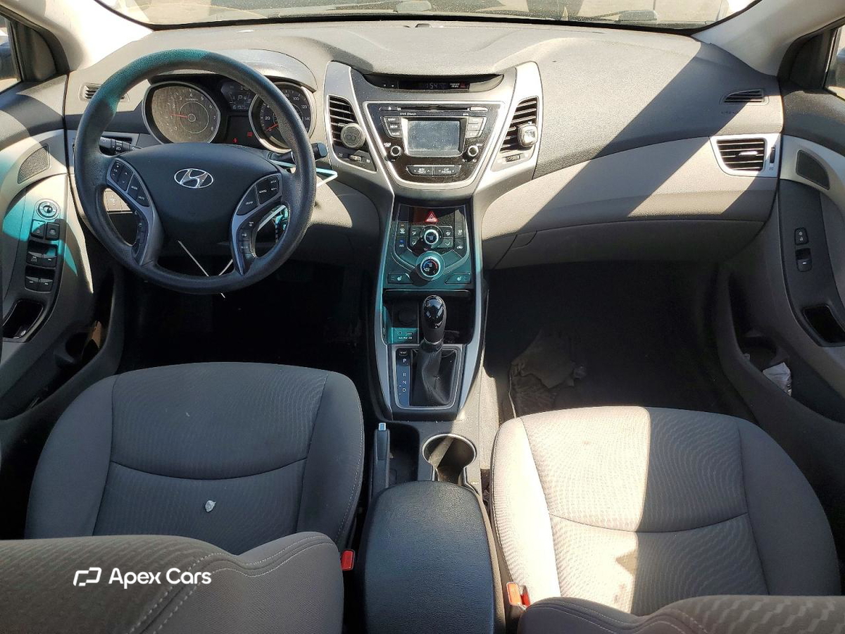 Hyundai Elantra 2014