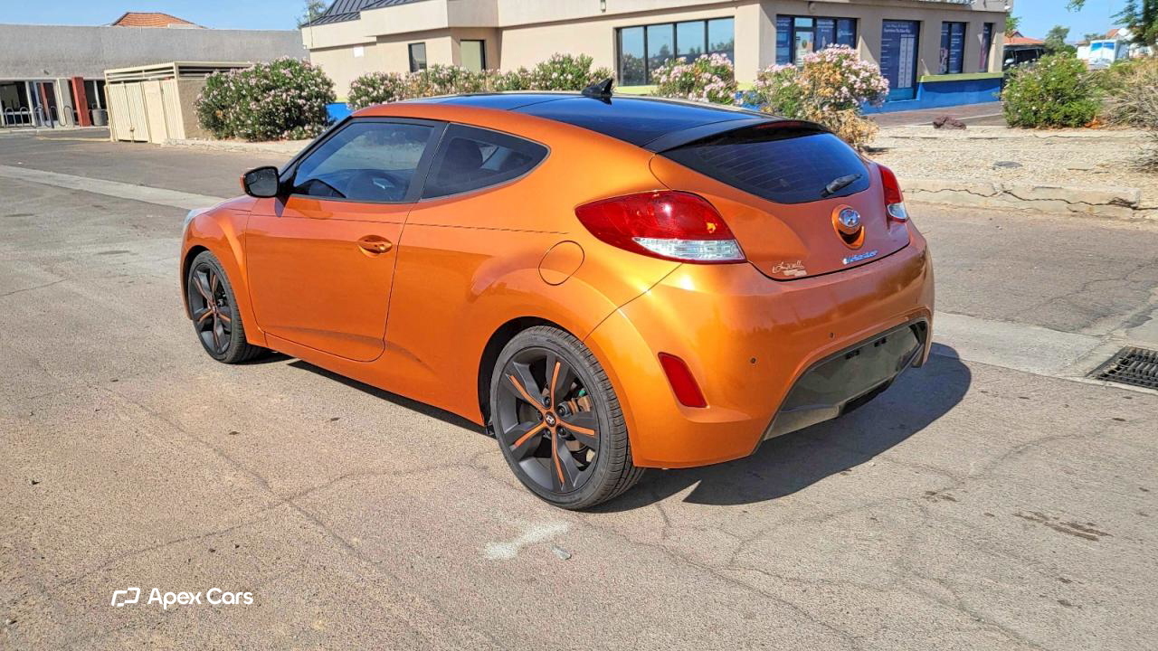 Hyundai Veloster 2015