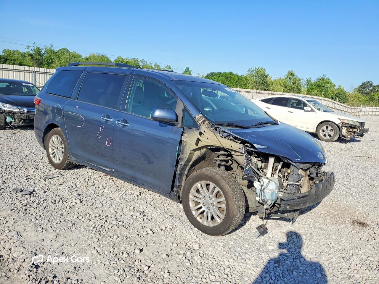 Toyota Sienna 2015