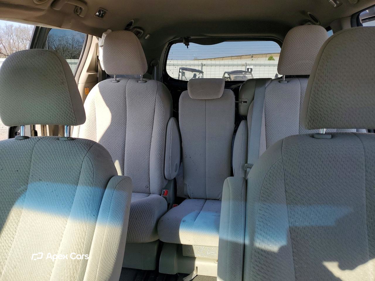 Toyota Sienna 2012