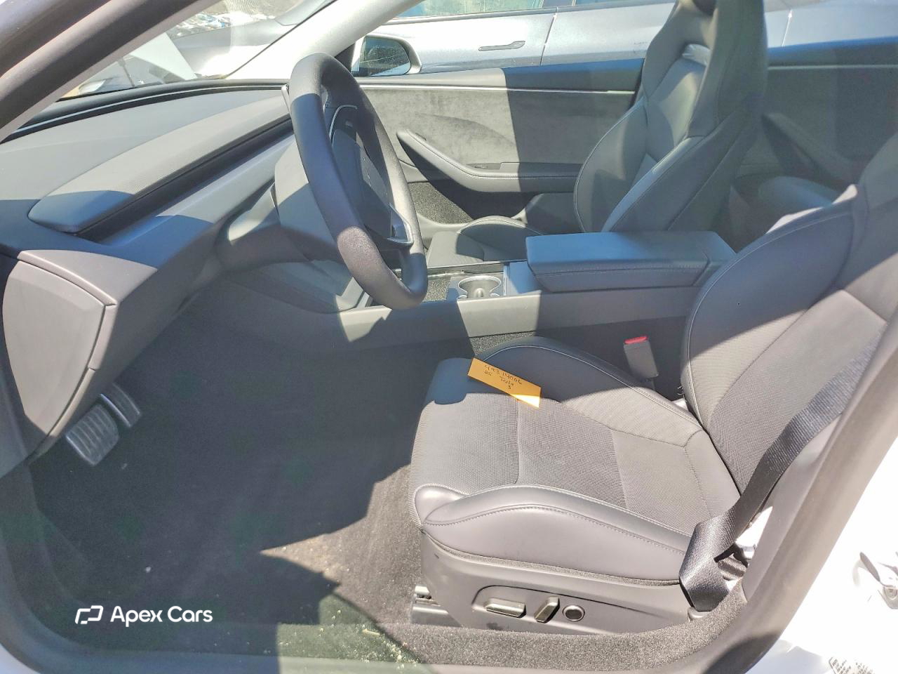 Tesla Model 3 2025