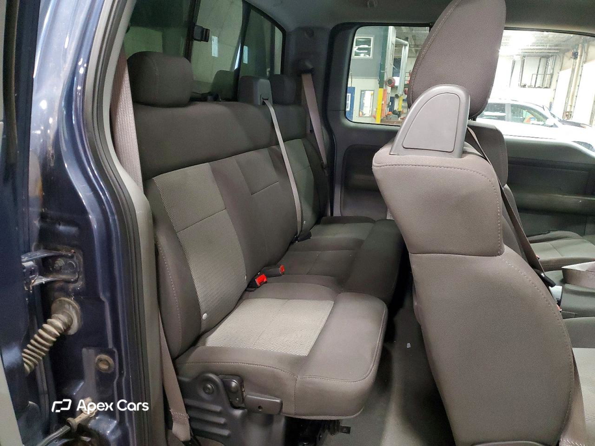 Ford F-150 2005