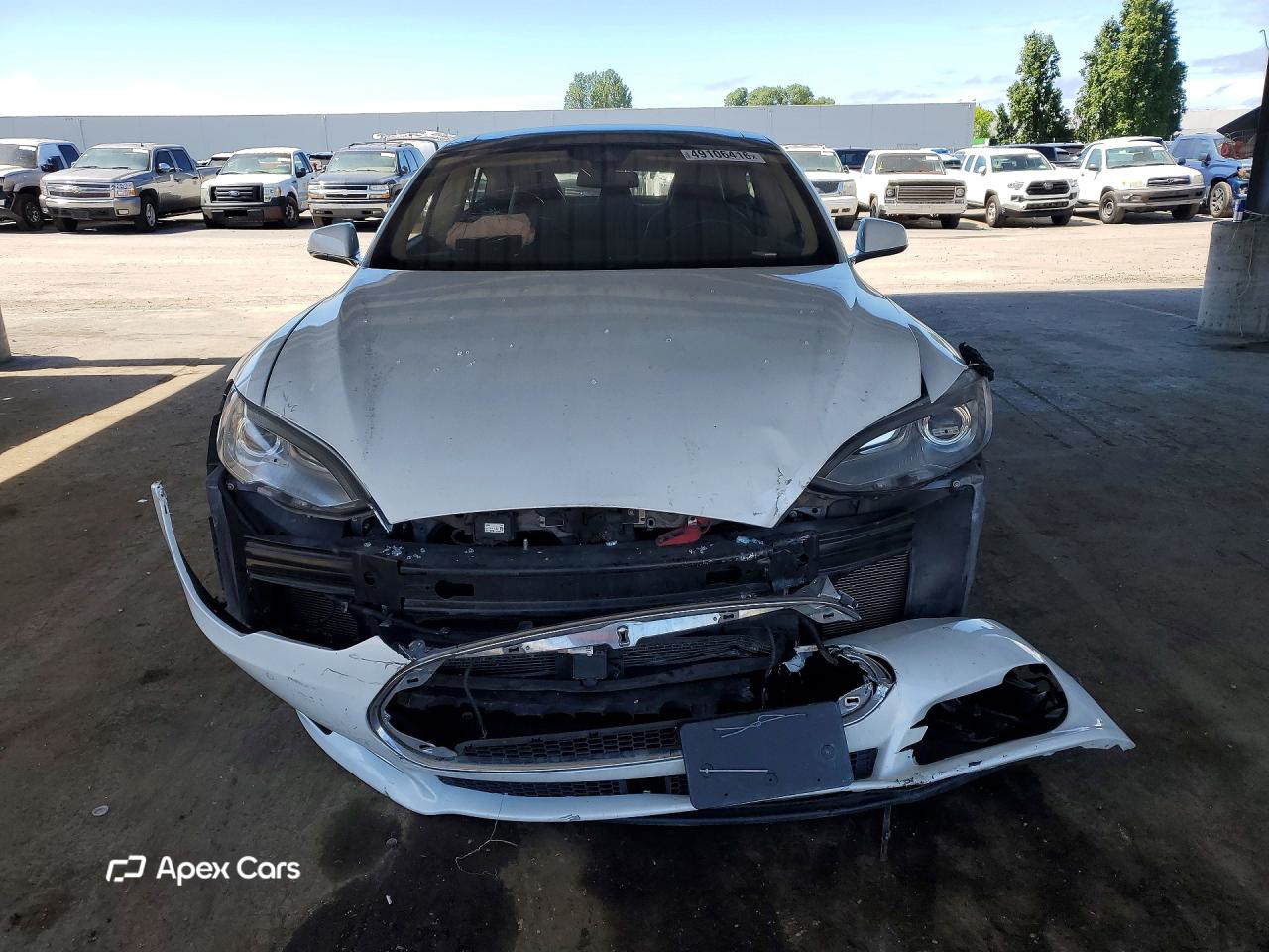 Tesla Model S 2015