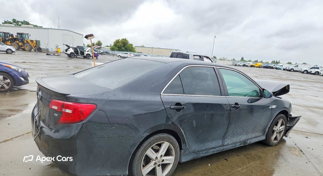 Toyota Camry 2012