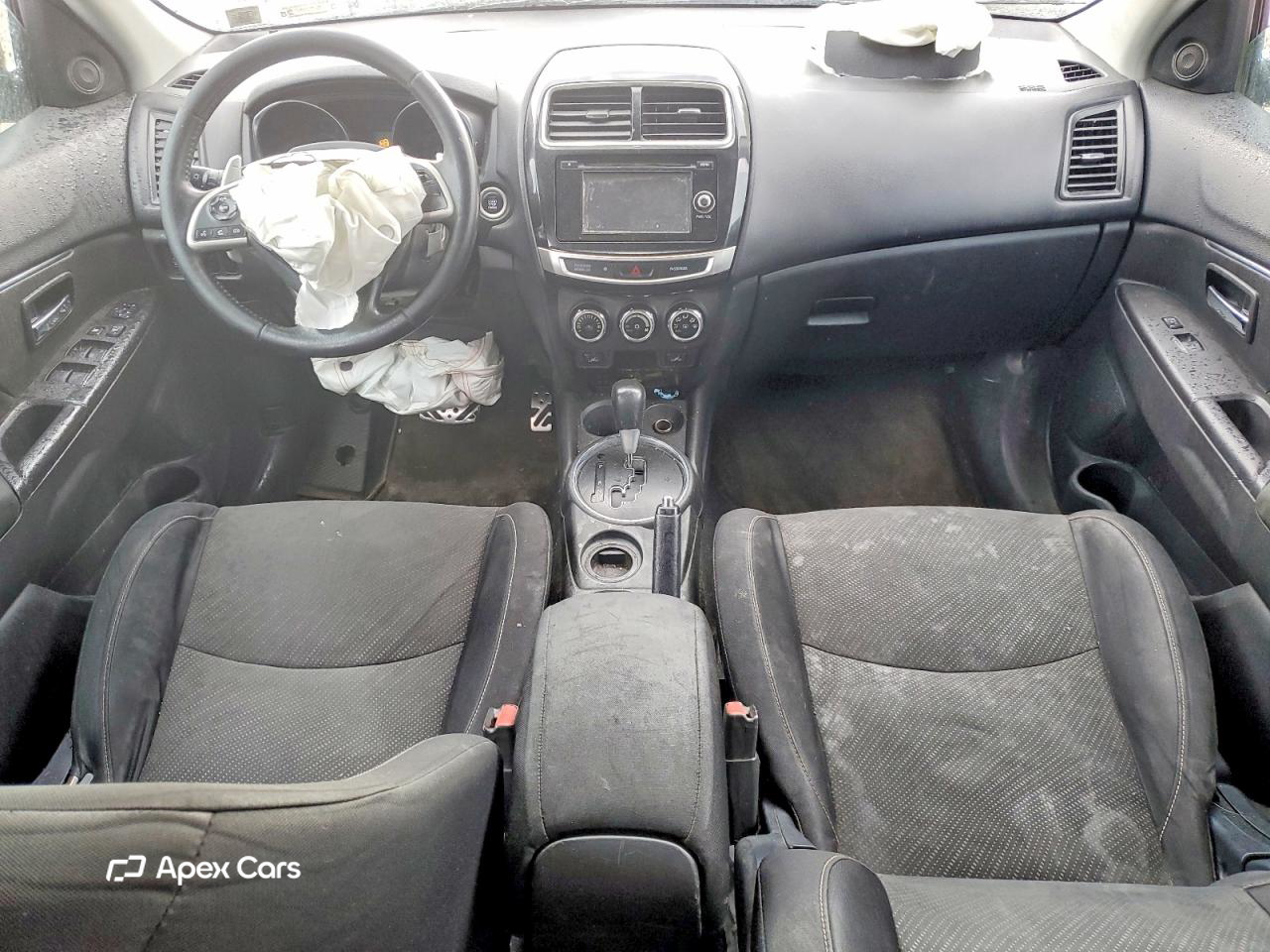 Mitsubishi Outlander 2015