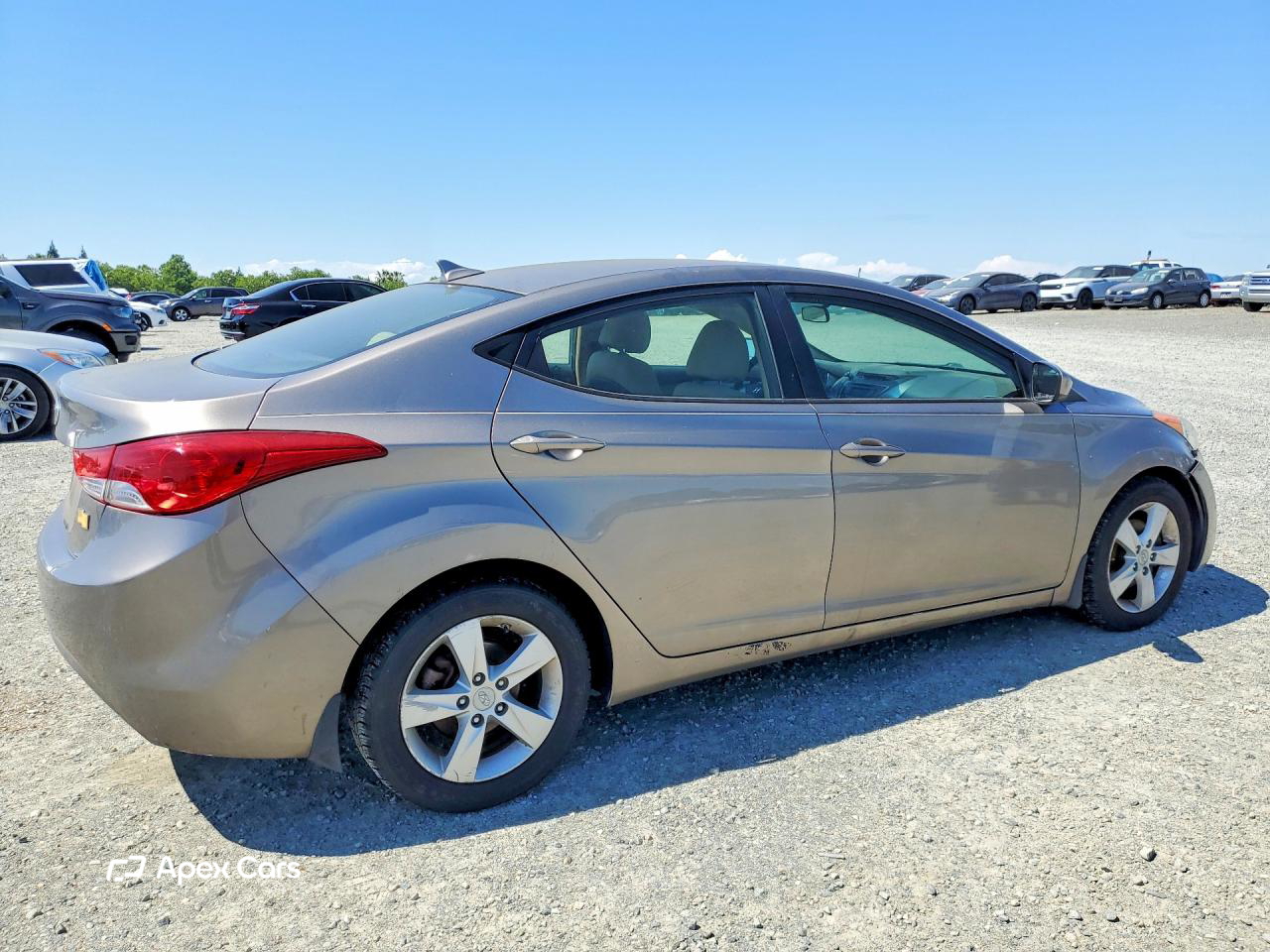 Hyundai Elantra 2013