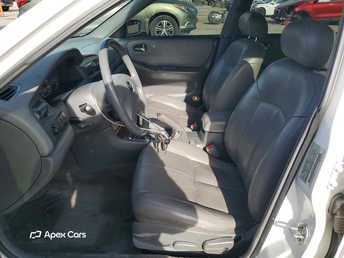Mazda 626 2001