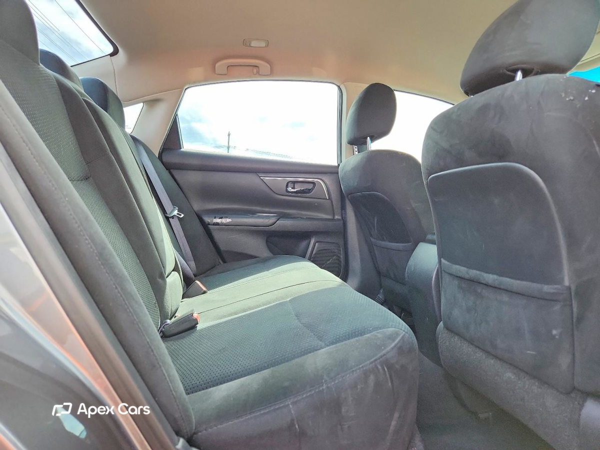 Nissan Altima 2015