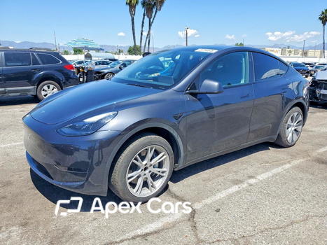 Tesla Model Y 2024 - Zdjęcie 1 z 15