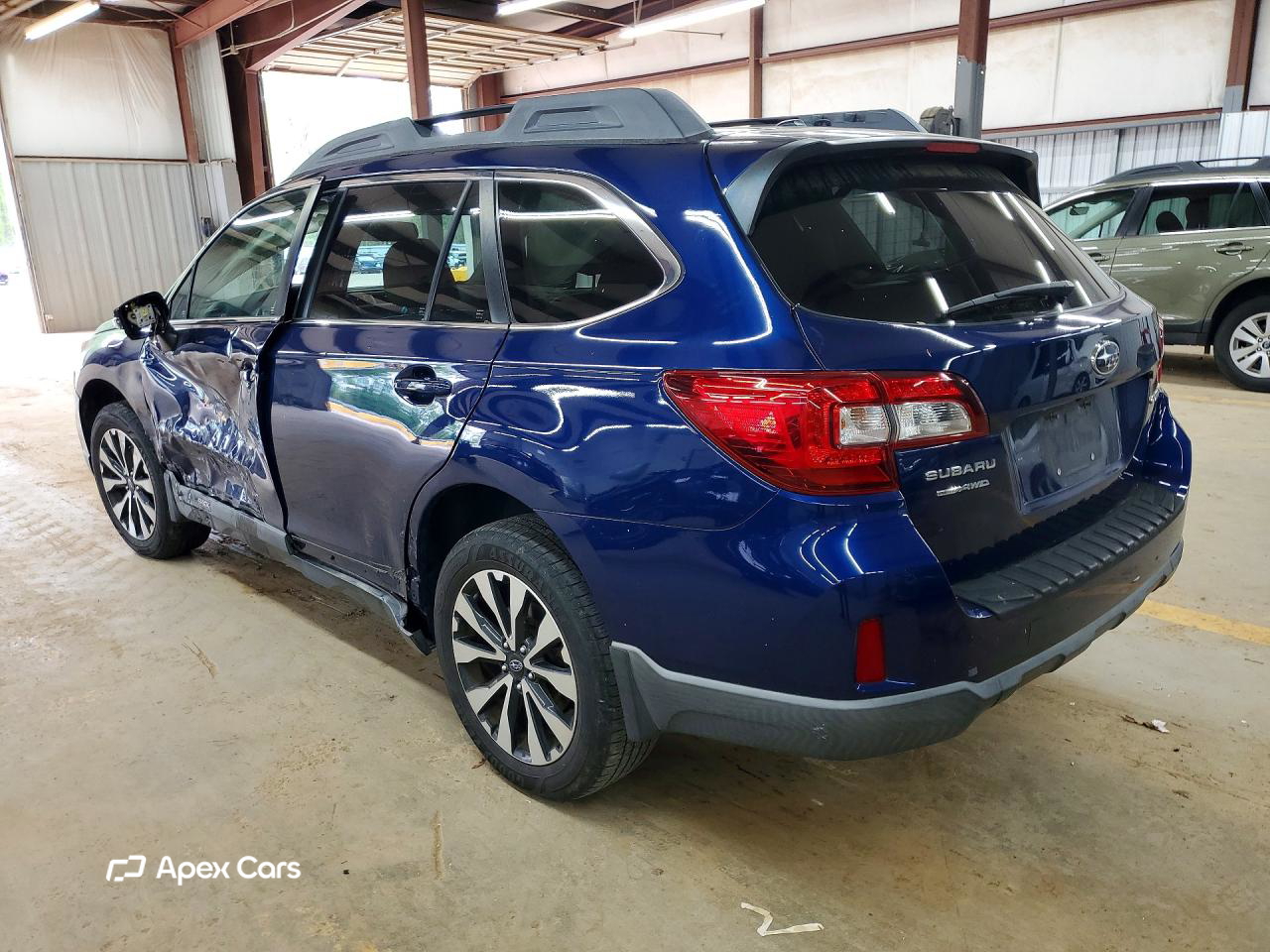 Subaru Outback 2015