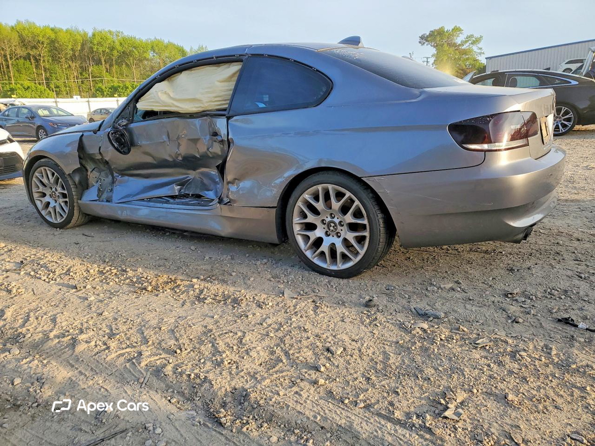BMW Series 3 2009