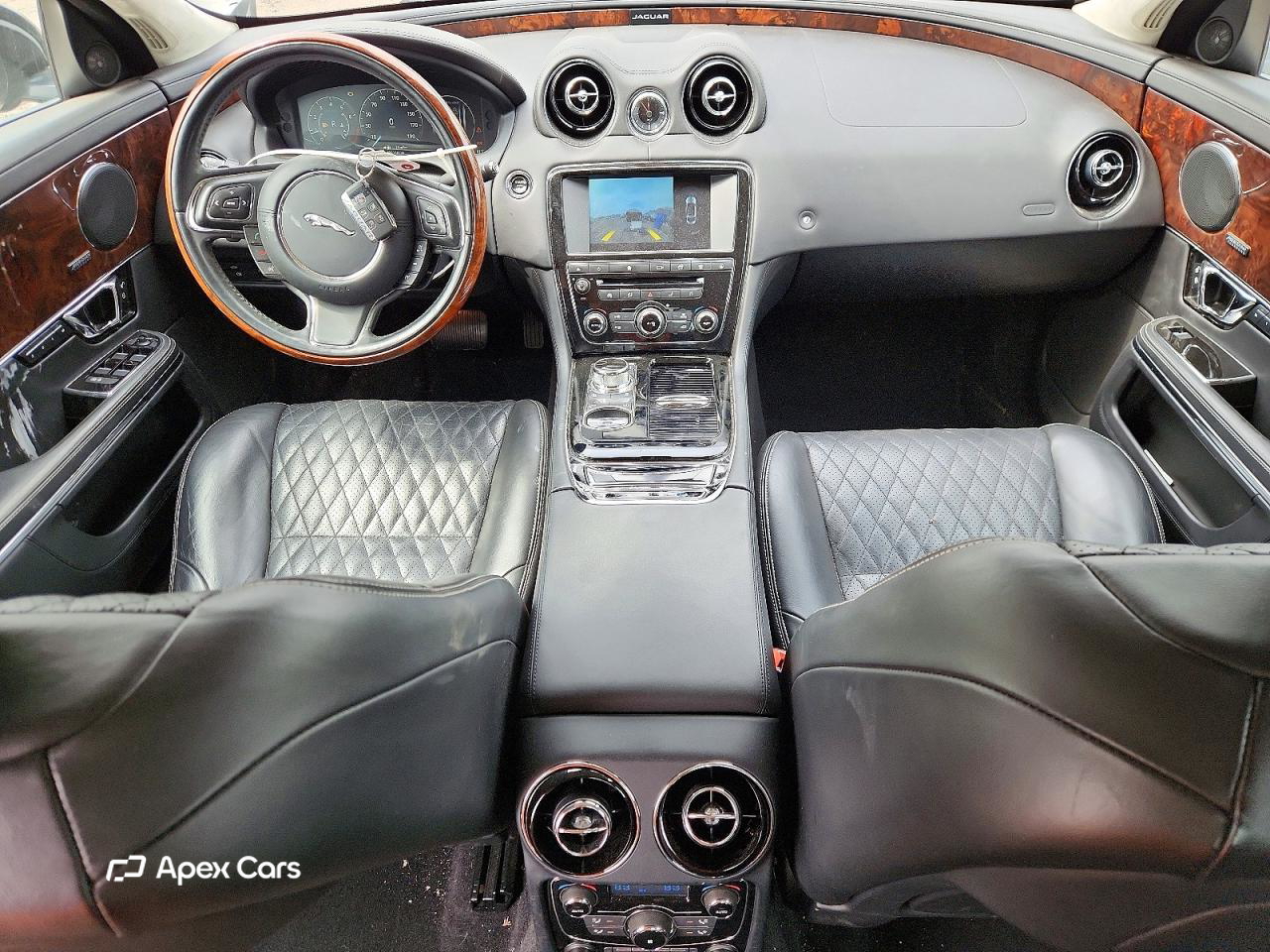 Jaguar XJ 2016