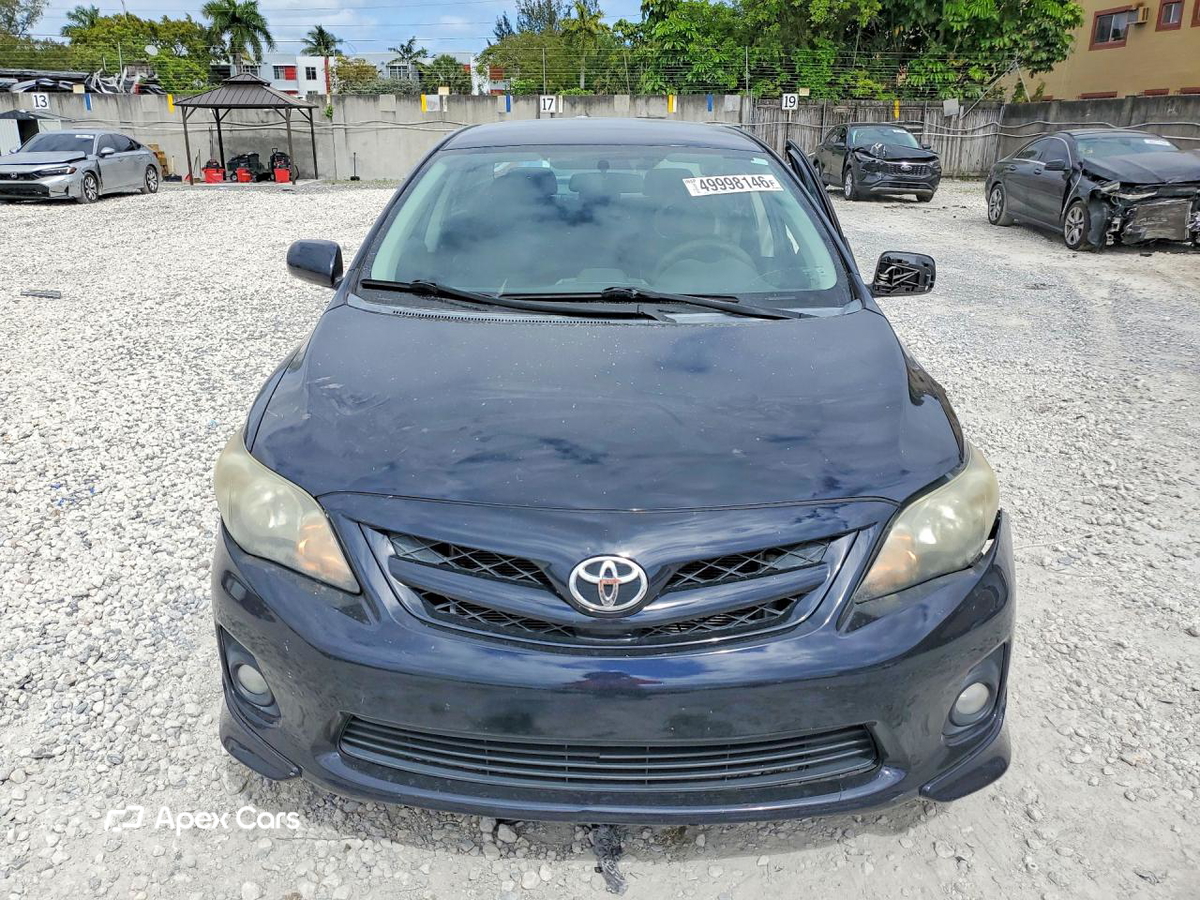 Toyota Corolla 2013