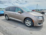 Chrysler Pacifica 2017