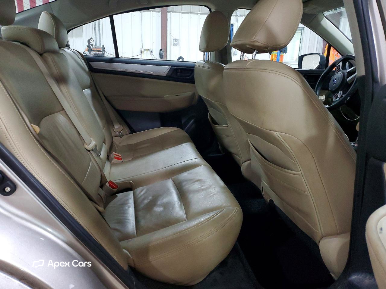 Subaru Legacy 2017
