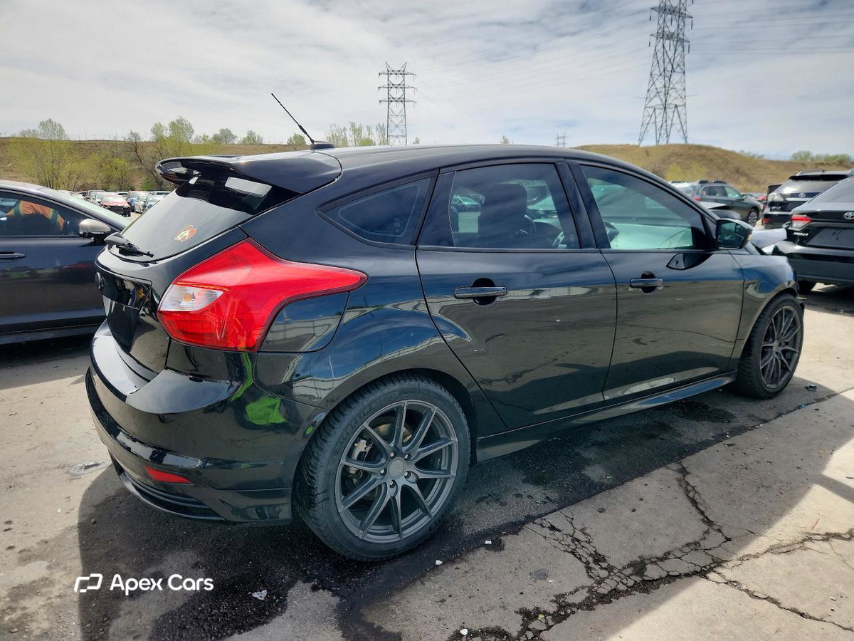 Ford Focus 2014