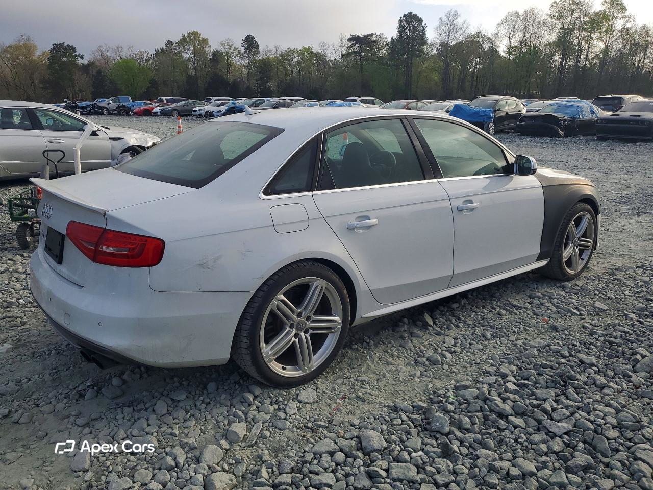 Audi RS4 2013