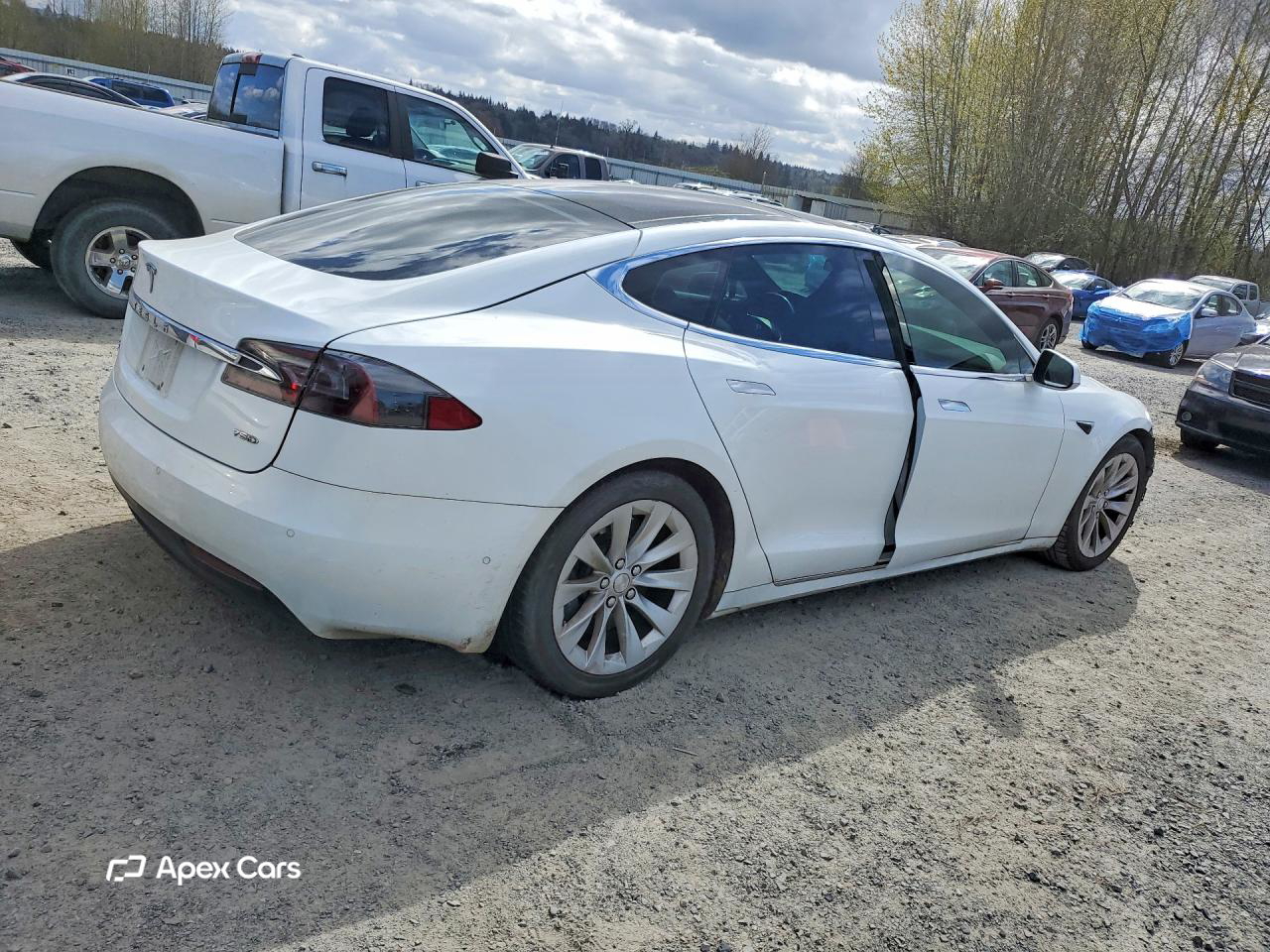 Tesla Model S 2016