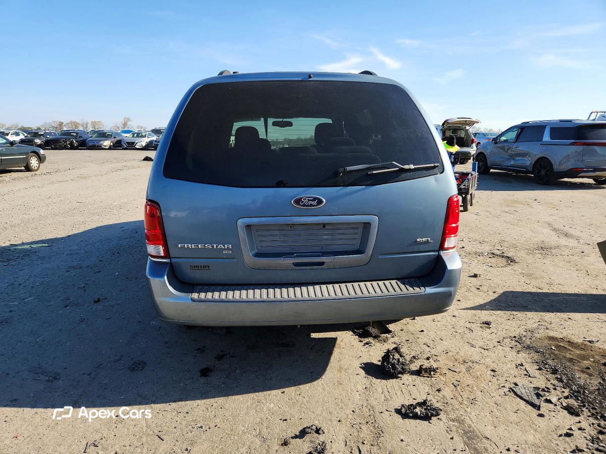 Ford Freestar 2004
