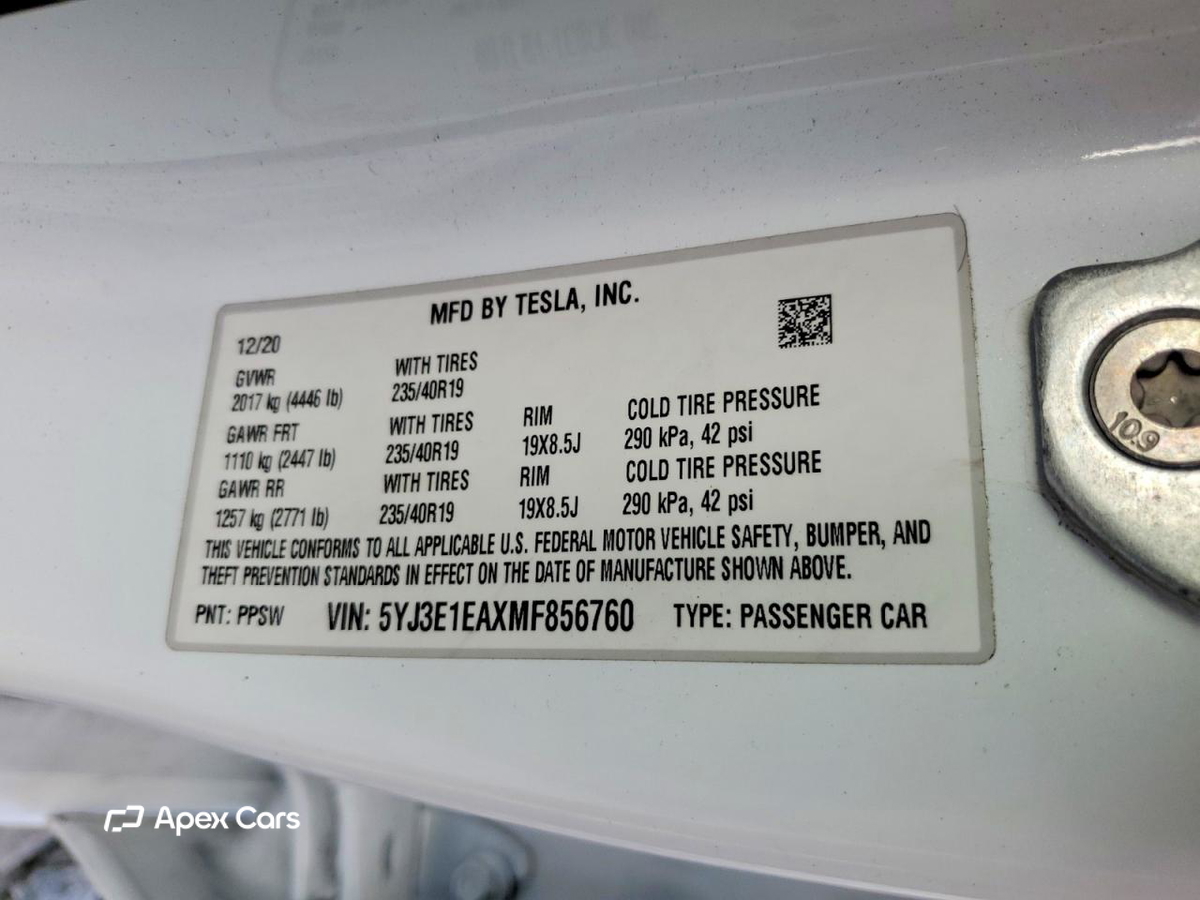 Tesla Model 3 2021
