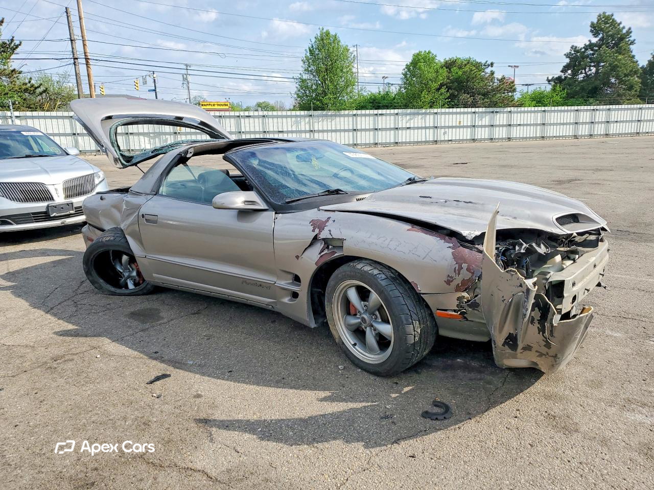 Pontiac Firebird 2000