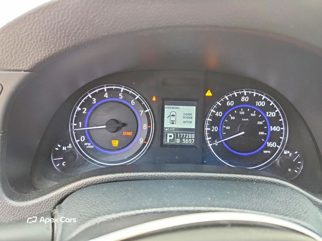 Infiniti G 2010