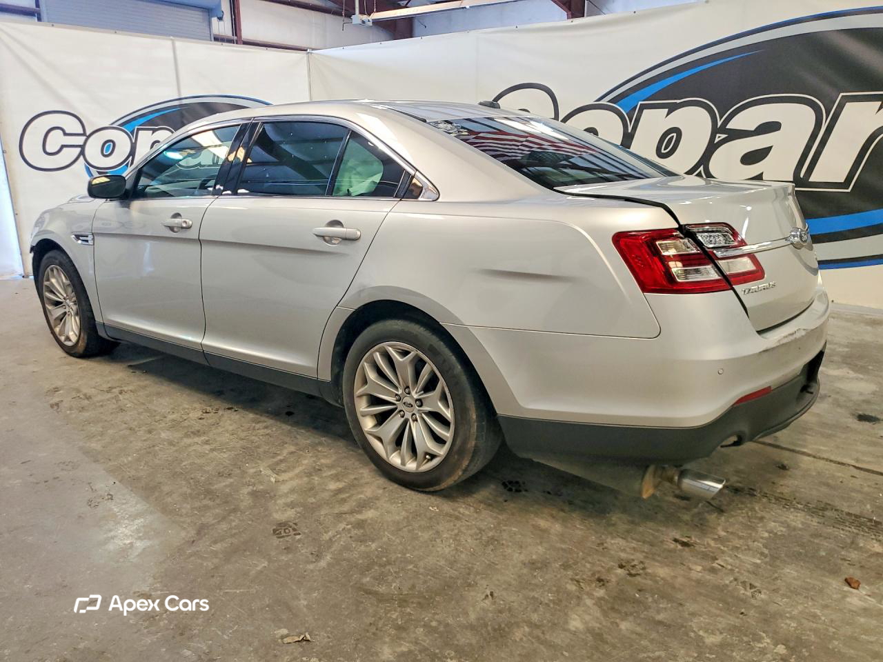 Ford Taurus 2019