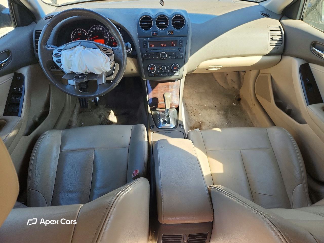 Nissan Altima 2012