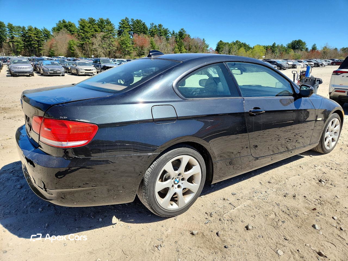 BMW Series 3 2010