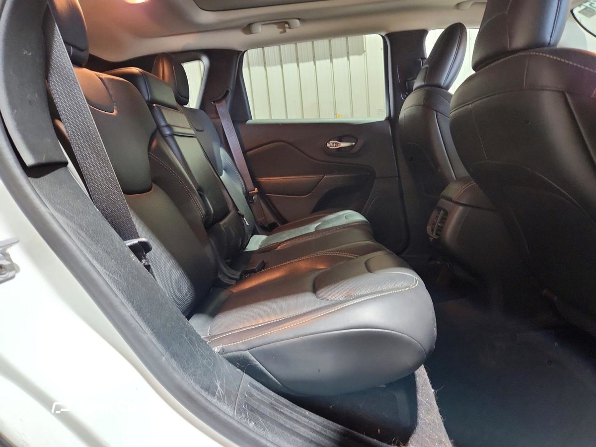 Jeep Cherokee 2016