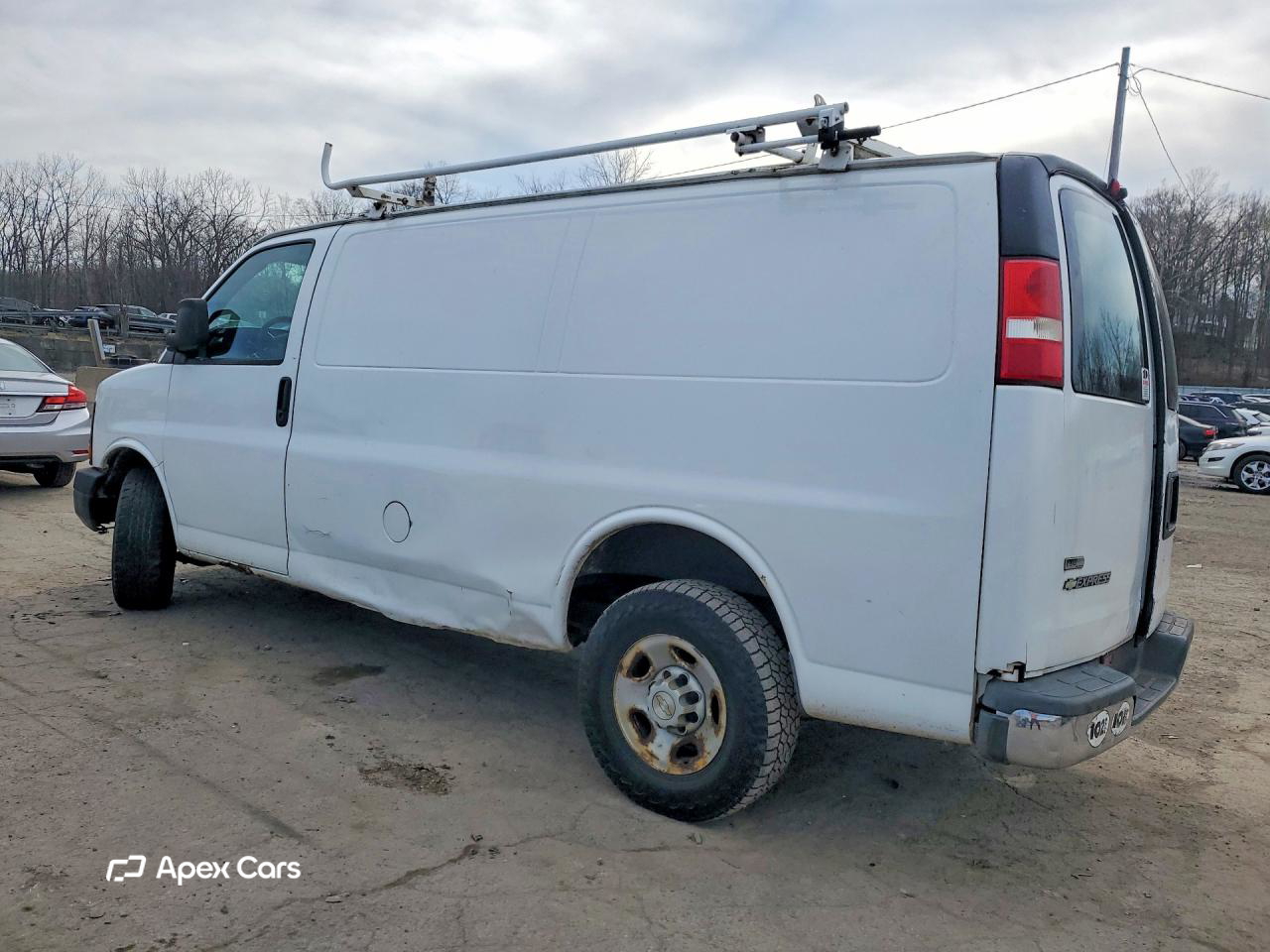 Chevrolet Express 2010