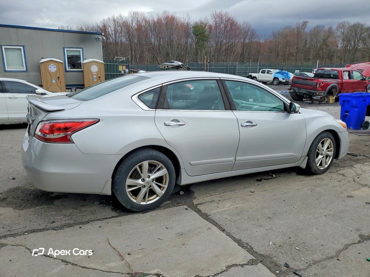 Nissan Altima 2015