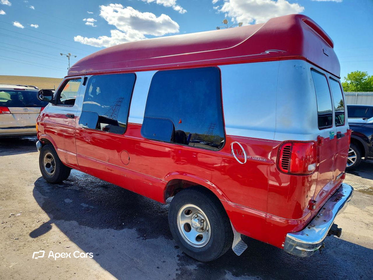Dodge RAM Van 2000