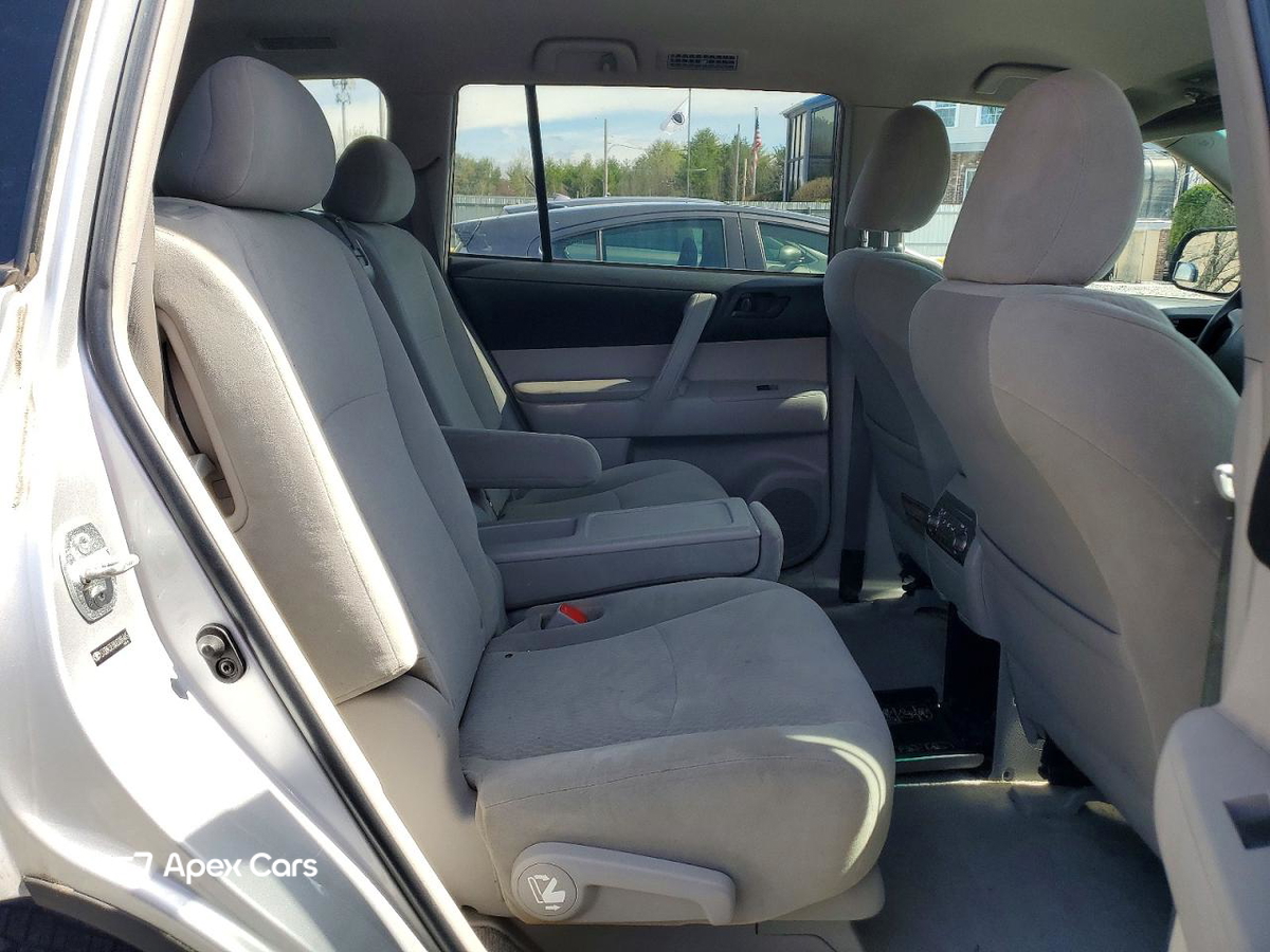 Toyota Highlander 2010