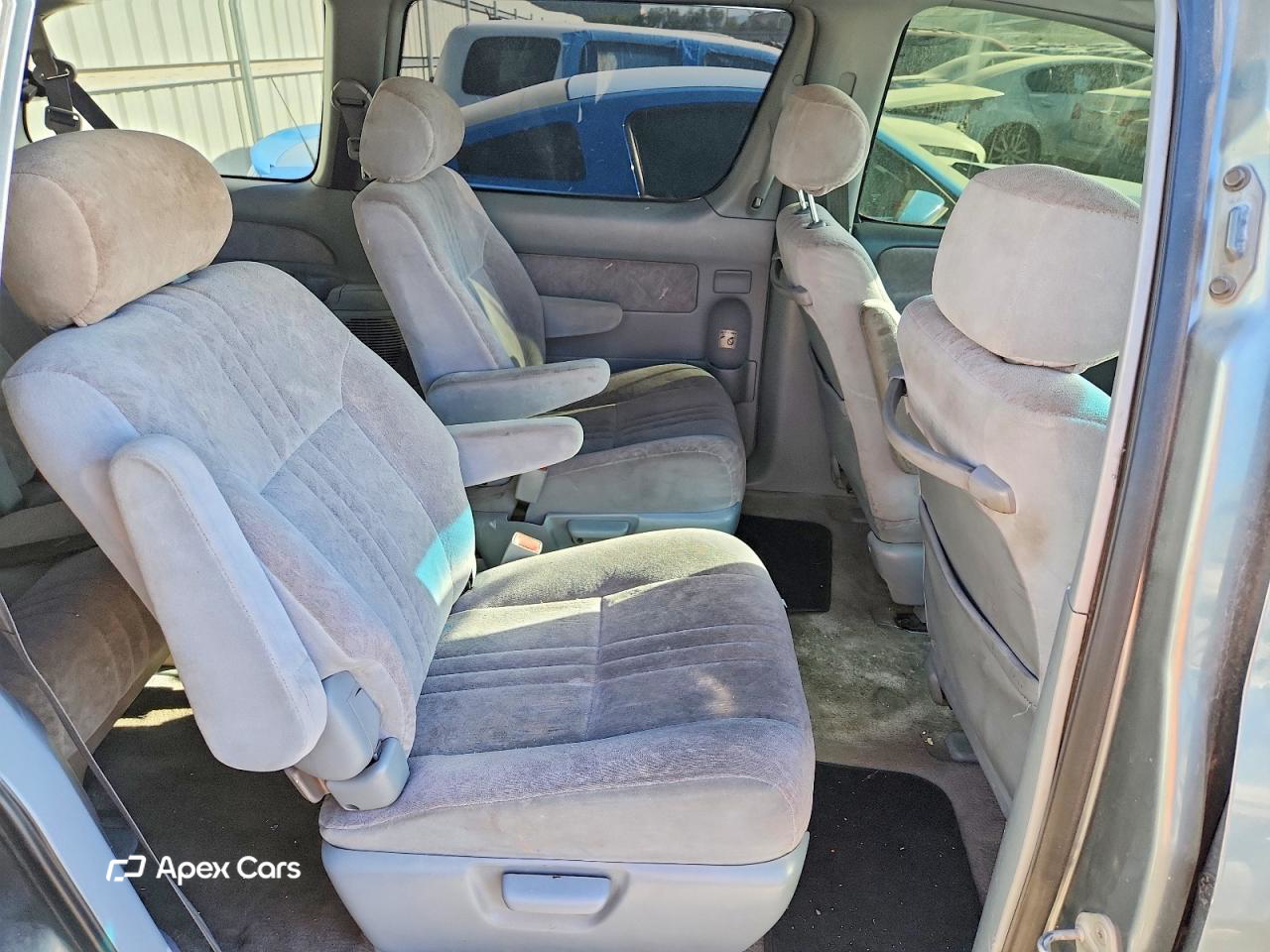 Toyota Sienna 2000