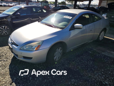 Honda Accord 2004 - Image 1 of 12