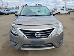 Nissan Versa 2015