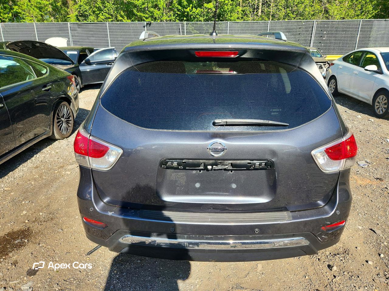 Nissan Pathfinder 2014