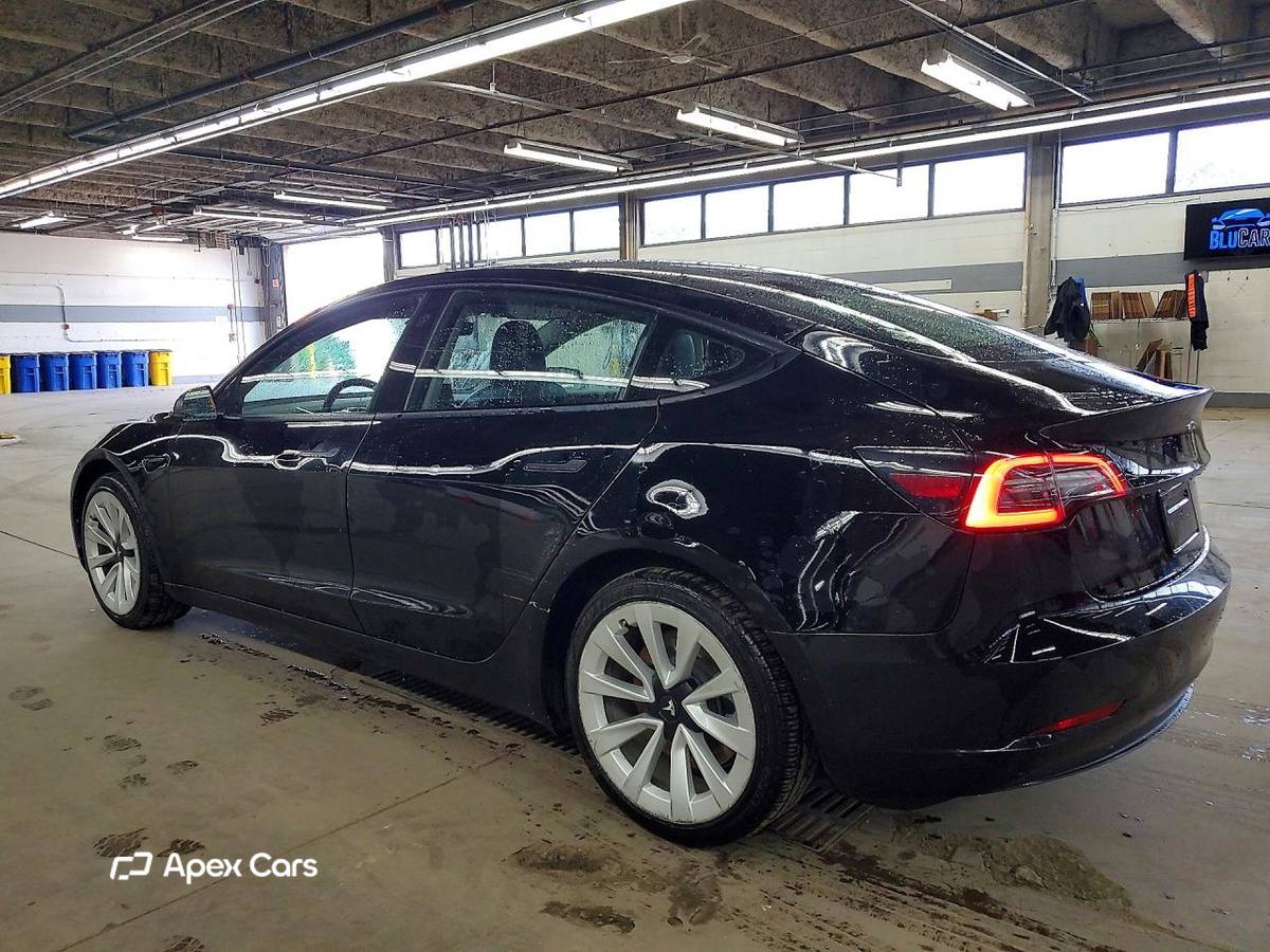 Tesla Model 3 2022