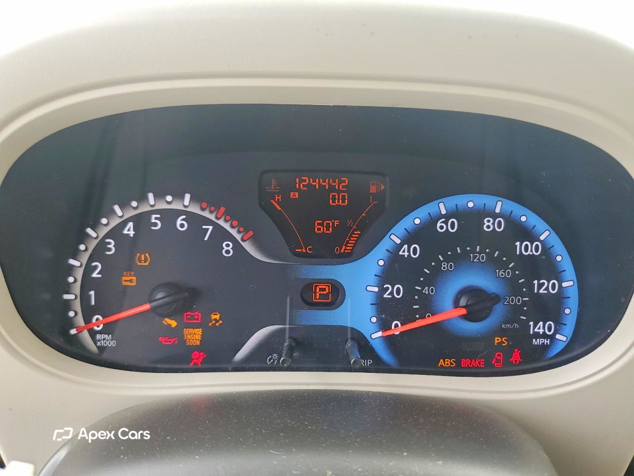 Nissan Cube 2011