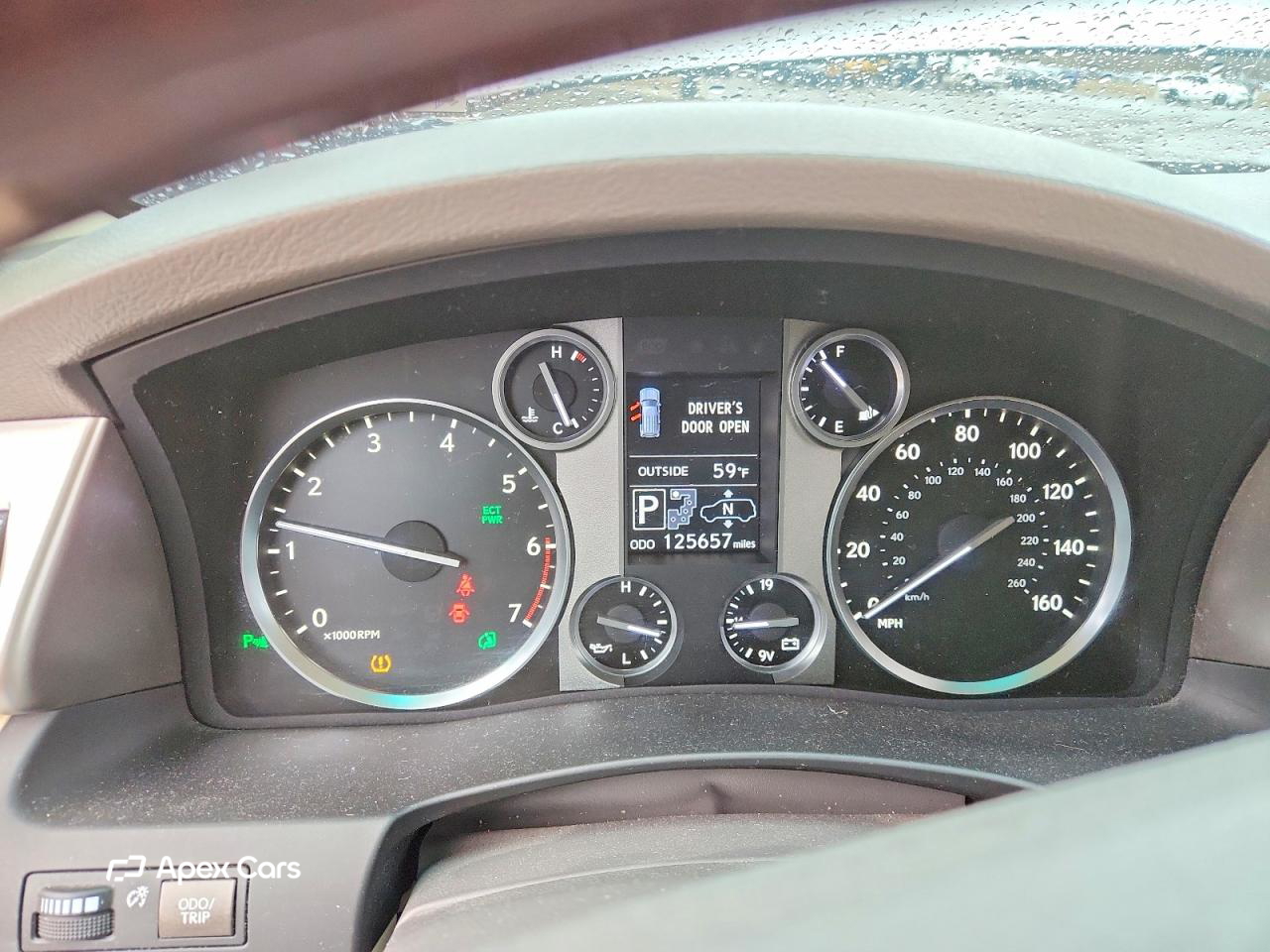 Lexus LX 2013