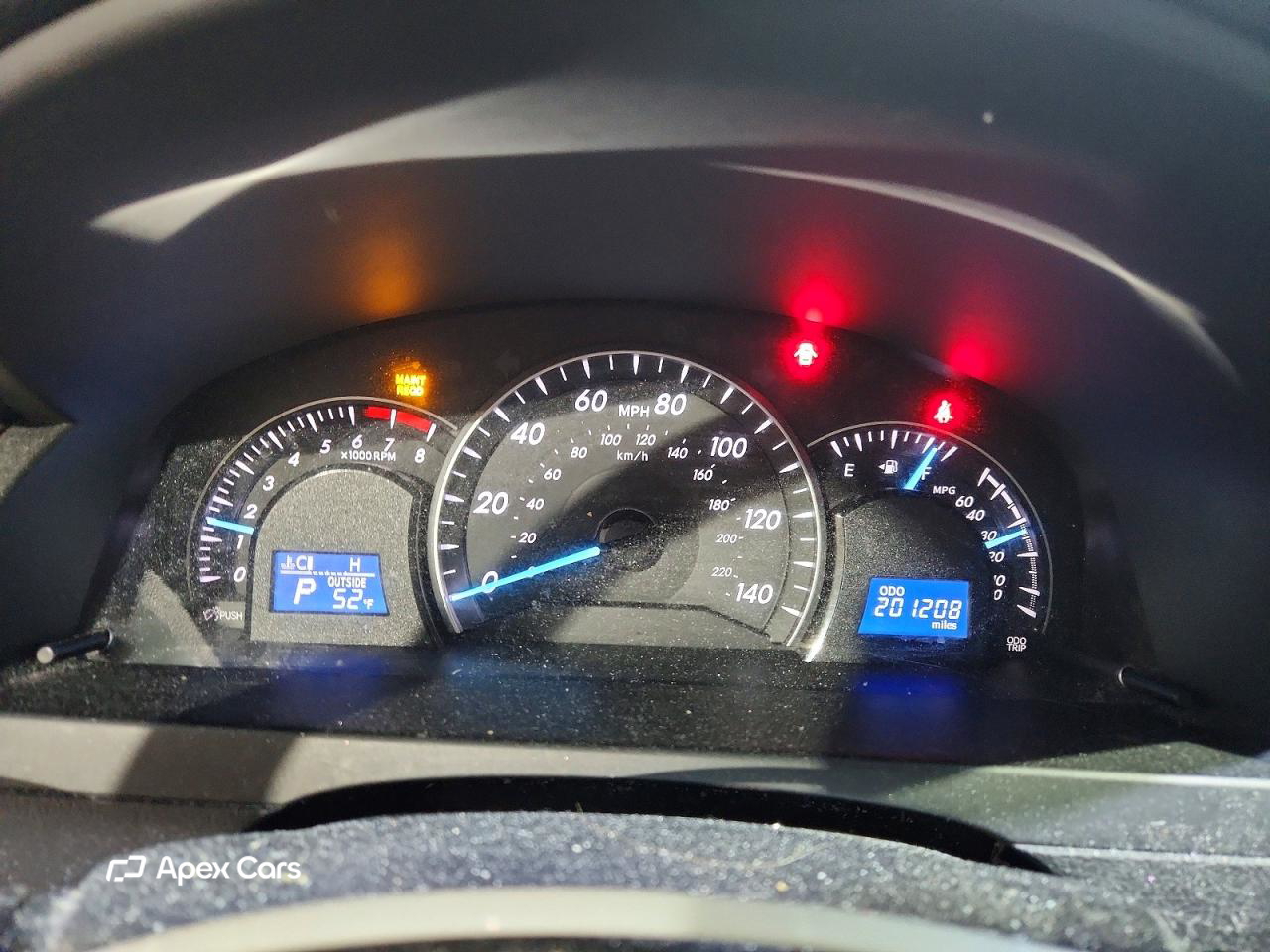Toyota Camry 2012