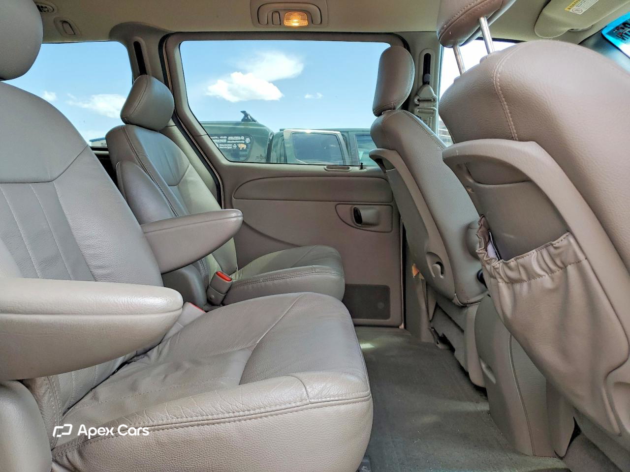 Chrysler Voyager 2002