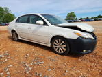 Toyota Avalon 2011