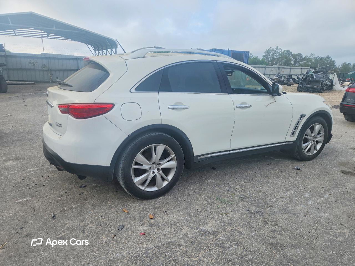 Infiniti FX 2012